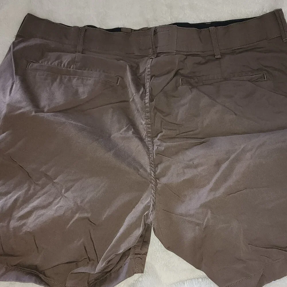 Abercrombie & Fitch A&F Athletic Fit All-Day Short - Picture 4 of 4